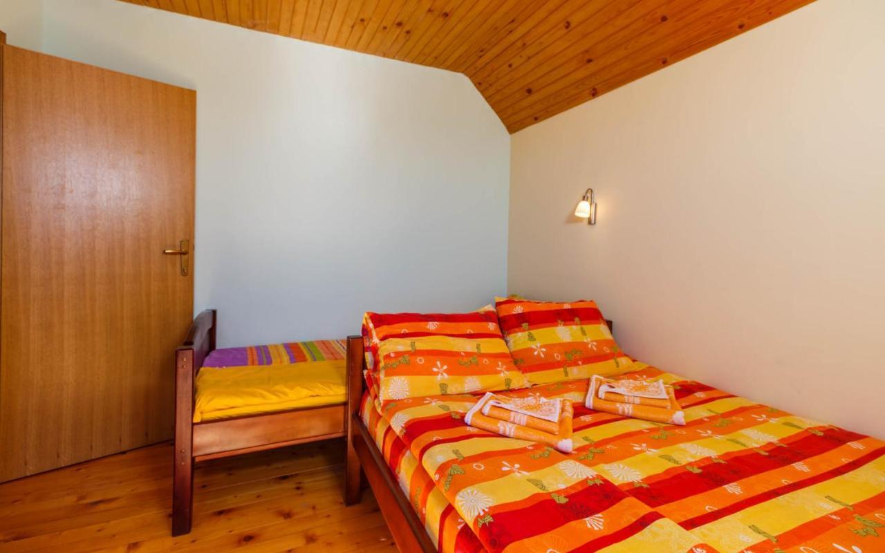 Guesthouse Wolf Žabljak エクステリア 写真