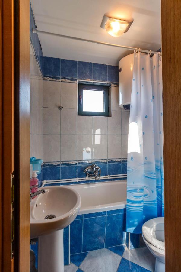 Guesthouse Wolf Žabljak エクステリア 写真