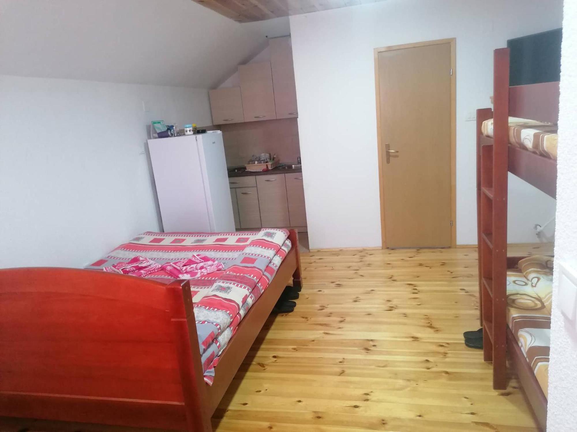 Guesthouse Wolf Žabljak エクステリア 写真